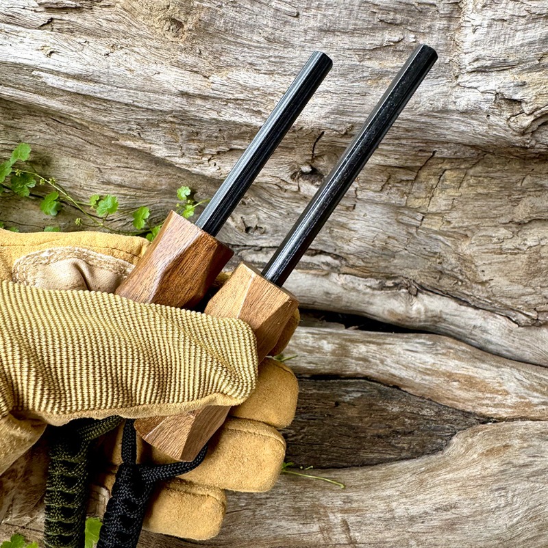 New Outdoor Flint Fire Starter - مراجعة Magnesium Fire Starter وسعره